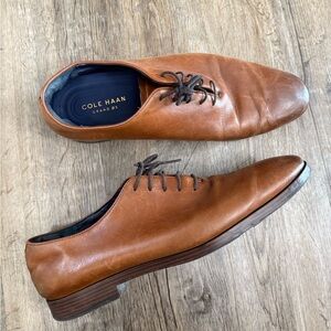 Cole Haan • Jefferson Grand Wholecut Oxford